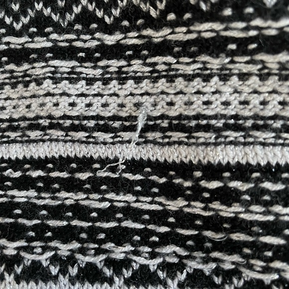 WHBM Sweater - Picture 8 of 8